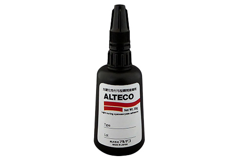 Light Curing Cyanoacrylate Adhesive